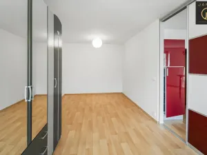 Pronájem bytu 2+kk, Praha - Záběhlice, Ve slatinách, 48 m2