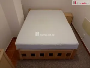 Pronájem bytu 1+1, Karlovy Vary, Petřín, 37 m2