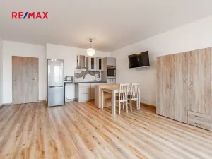 Prodej bytu 2+kk, České Budějovice, České Vrbné, 77 m2