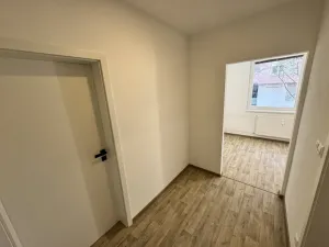 Prodej bytu 1+1, Zlín, Javorová, 35 m2