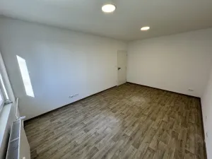 Prodej bytu 1+1, Zlín, Javorová, 35 m2