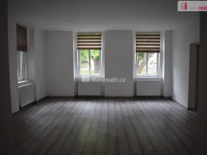 Pronájem bytu 2+1, Modlany, 80 m2