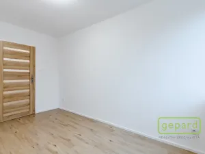 Prodej bytu 3+1, Praha, Hrusická, 73 m2