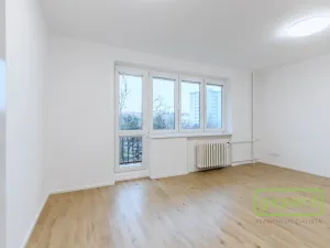 Prodej bytu 3+1, Praha, Hrusická, 73 m2