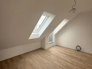 Prodej bytu 2+kk, České Budějovice, Štítného, 90 m2