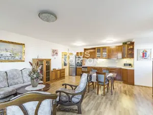 Pronájem bytu 3+kk, Praha - Břevnov, Šlikova, 100 m2