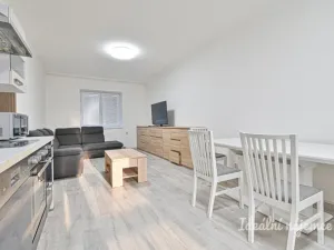 Pronájem bytu 2+kk, Brno, Mikšíčkova, 53 m2