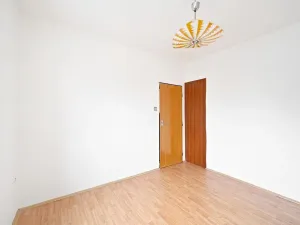 Prodej bytu 3+1, Praha - Břevnov, Zeyerova alej, 70 m2