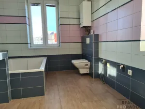 Pronájem bytu 2+kk, Břeclav, Břetislavova, 42 m2