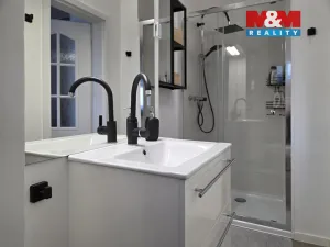Pronájem bytu 3+kk, Karlovy Vary, Západní, 91 m2