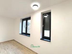 Pronájem bytu 2+kk, Hořovice, Nádražní, 44 m2