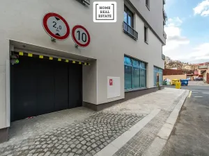 Prodej bytu 1+kk, Praha - Smíchov, Pod Barvířkou, 32 m2