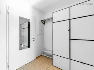 Pronájem bytu 1+kk, Praha - Libeň, Podvinný mlýn, 47 m2