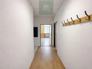 Pronájem kanceláře, Plzeň - Jižní Předměstí, Klatovská třída, 125 m2