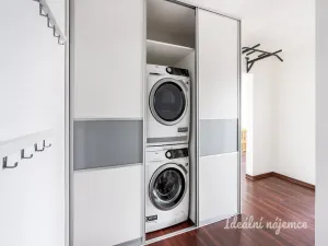 Pronájem bytu 2+kk, Praha - Troja, Lublinská, 66 m2