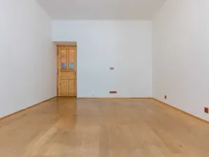 Pronájem bytu 3+1, Praha - Holešovice, Janovského, 92 m2