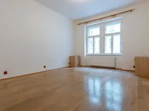 Pronájem bytu 3+1, Praha - Holešovice, Janovského, 92 m2