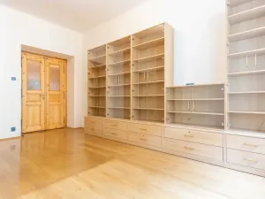 Pronájem bytu 3+1, Praha - Holešovice, Janovského, 92 m2