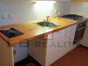 Pronájem bytu 1+1, Kolín, Dělnická, 36 m2