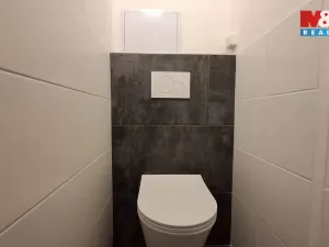 Prodej bytu 2+1, Kopřivnice, Obránců míru, 54 m2