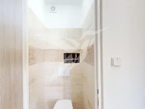 Pronájem bytu 2+1, Ostrov, Masarykova, 54 m2