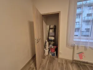 Pronájem bytu 3+kk, Praha - Smíchov, Vrázova, 76 m2