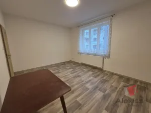 Pronájem bytu 3+kk, Praha - Smíchov, Vrázova, 76 m2