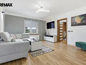 Prodej bytu 4+kk, Karlovy Vary - Tašovice, Slovanská, 96 m2