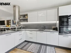 Prodej bytu 4+kk, Karlovy Vary - Tašovice, Slovanská, 96 m2