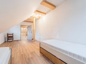Pronájem bytu 4+kk, Srbsko, Nad Kapličkou, 180 m2