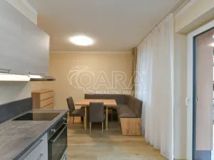 Pronájem bytu 1+1, Praha - Střížkov, Chrastavská, 30 m2