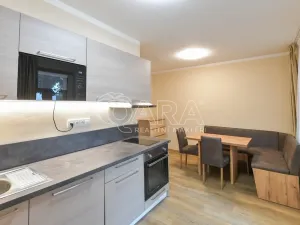 Pronájem bytu 1+1, Praha - Střížkov, Chrastavská, 30 m2