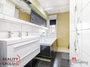 Prodej bytu 2+1, Ostrava - Přívoz, Na Liškovci, 92 m2