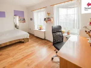 Prodej bytu 3+1, Dvůr Králové nad Labem, Nová Tyršova, 72 m2