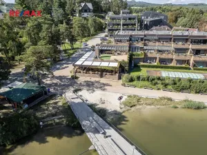 Prodej restaurace, Doksy, Přístavní, 174 m2