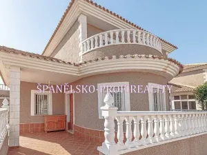 Prodej vily, Torrevieja, Španělsko, 116 m2