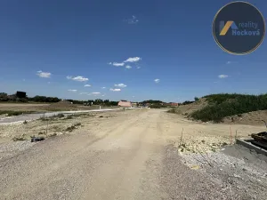 Prodej pozemku pro bydlení, Dolany, 903 m2