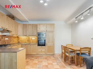 Pronájem bytu 3+kk, Praha - Holešovice, Přístavní, 74 m2