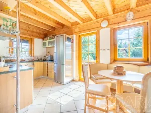 Prodej rodinného domu, Loučná pod Klínovcem, 195 m2