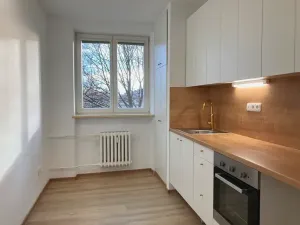 Pronájem bytu 1+1, Ostrava, Komenského, 33 m2