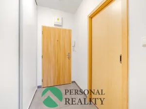 Prodej bytu 1+kk, Kladno, Jaroslava Holečka, 36 m2