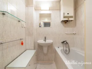 Pronájem bytu 2+1, Praha - Michle, Na záhonech, 60 m2