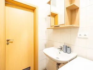 Pronájem bytu 2+kk, Praha - Vinohrady, Nitranská, 53 m2