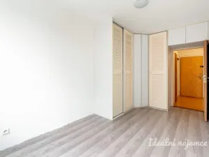 Pronájem bytu 2+kk, Praha - Prosek, Litoměřická, 43 m2