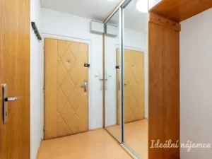 Pronájem bytu 2+kk, Praha - Prosek, Litoměřická, 43 m2