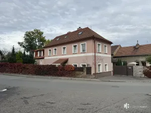 Pronájem bytu 1+kk, Praha - Dubeč, Starodubečská, 22 m2