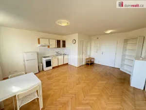 Pronájem bytu 2+kk, Praha - Smíchov, Na Skalce, 43 m2