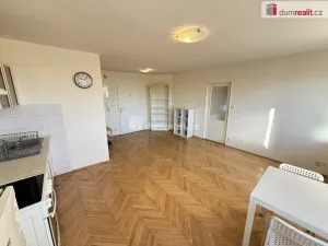 Pronájem bytu 2+kk, Praha - Smíchov, Na Skalce, 43 m2