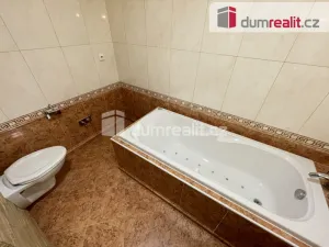 Pronájem bytu 2+kk, Praha - Kunratice, Velké Kunratické, 57 m2