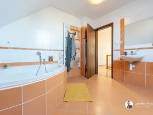 Prodej rodinného domu, Březina, 176 m2